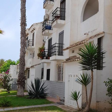 Apartment Los Locos Beach With Balcony And Wi-Fi Torrevieja Eksteriør billede