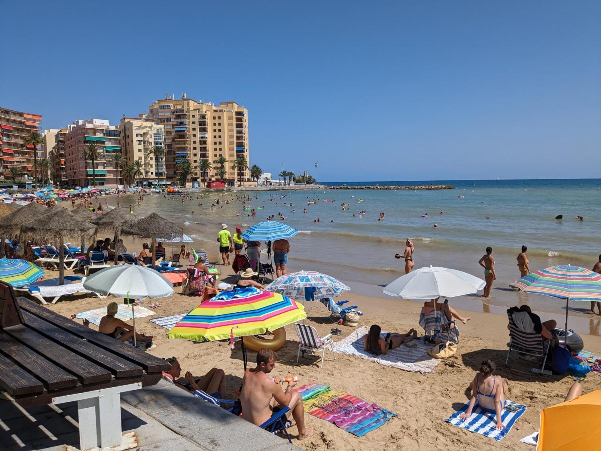 Apartment Los Locos Beach With Balcony And Wi-Fi Torrevieja Eksteriør billede