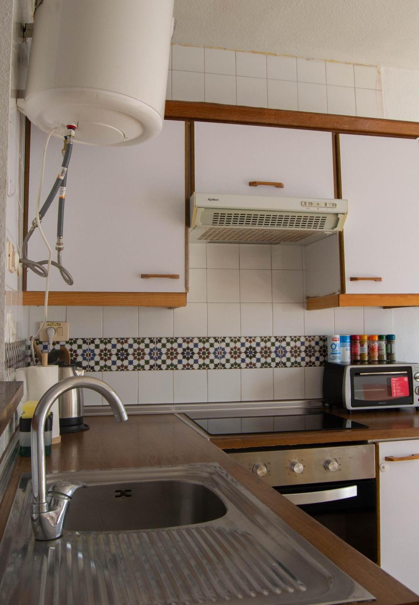 Apartment Los Locos Beach With Balcony And Wi-Fi Torrevieja Eksteriør billede