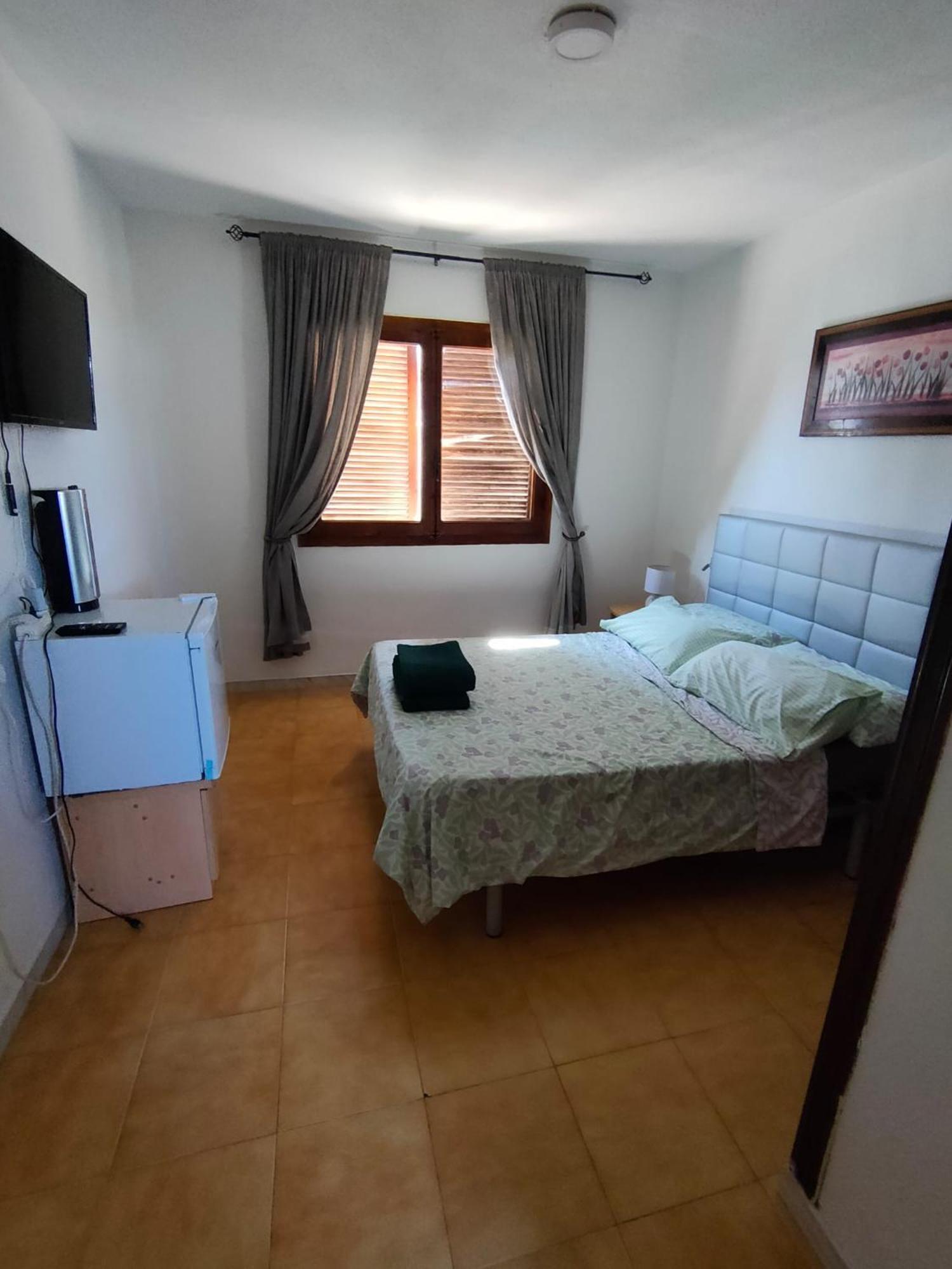 Apartment Los Locos Beach With Balcony And Wi-Fi Torrevieja Eksteriør billede