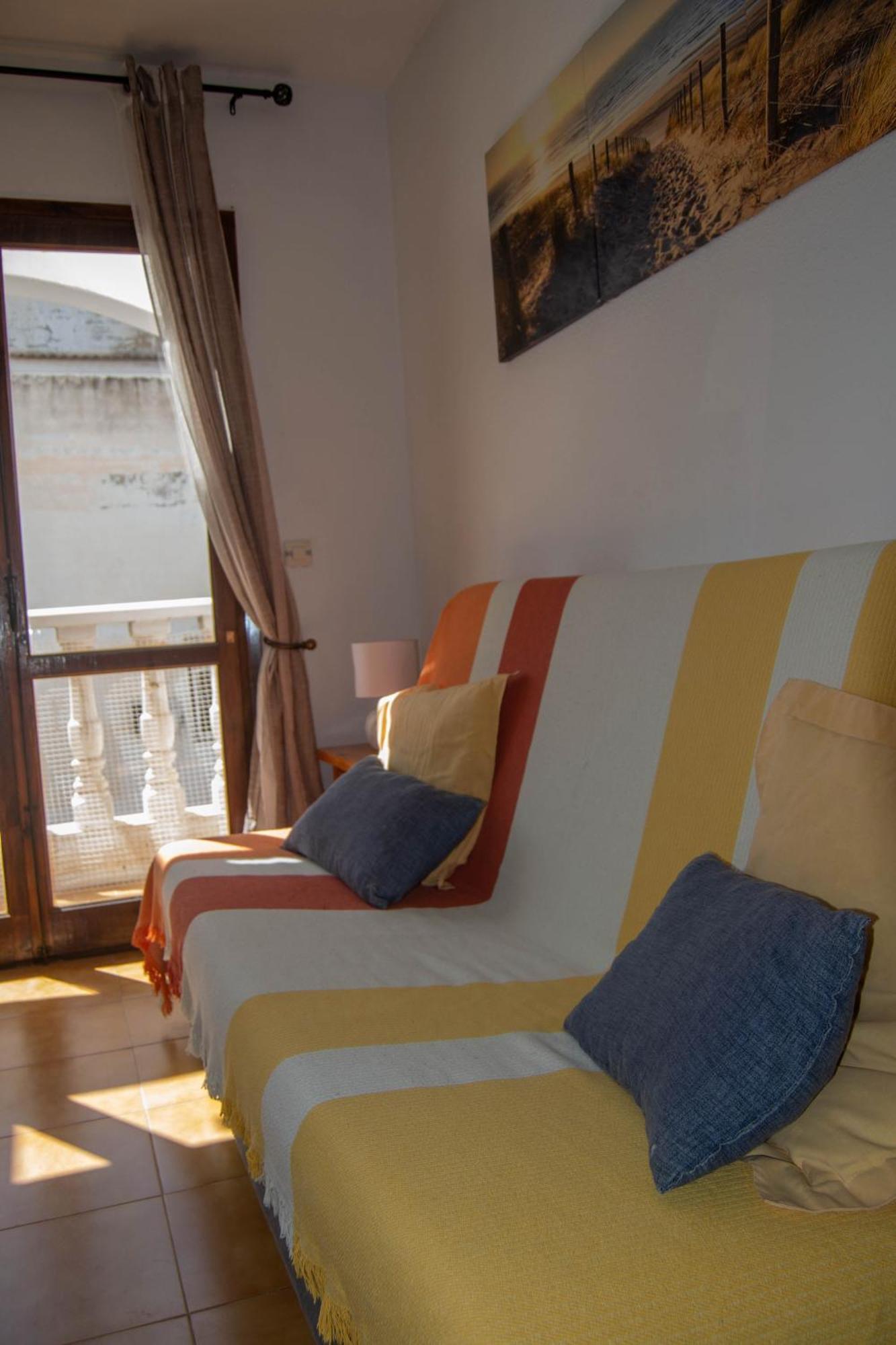 Apartment Los Locos Beach With Balcony And Wi-Fi Torrevieja Eksteriør billede